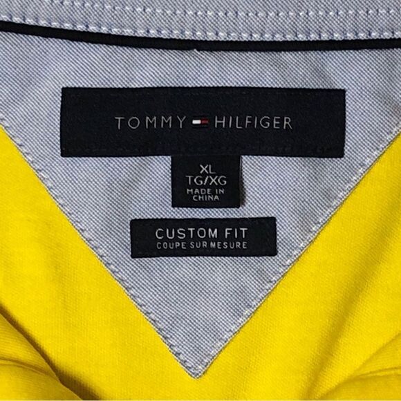 Tommy Hilfiger Men's XL Yellow Short Sleeve 3/4 Button Collared Polo Shirt - Picture 3 of 6